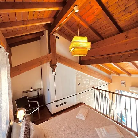 Apartment Loft Dei Lupi 260m Dal Duomo Freeparking