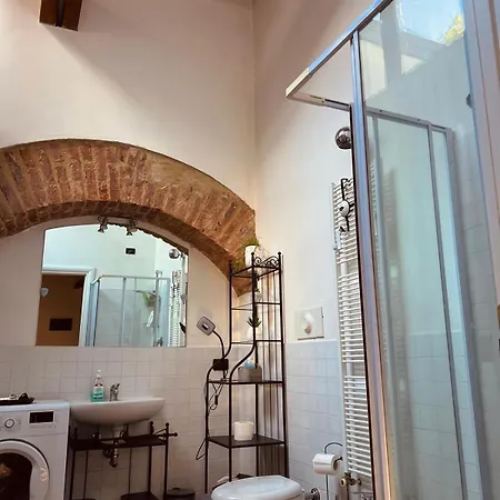 Loft Dei Lupi 260m Dal Duomo Freeparking Apartment *